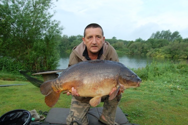 Paul Redding Jones Pit Carp.